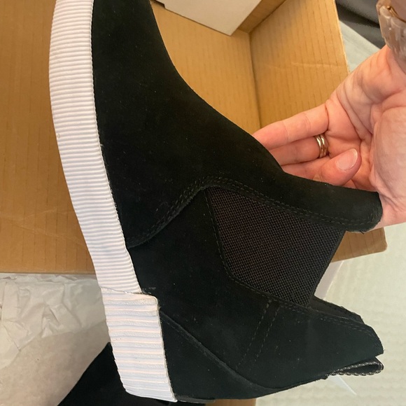 Sorel Out N About Slip on Wedges - Picture 7 of 7